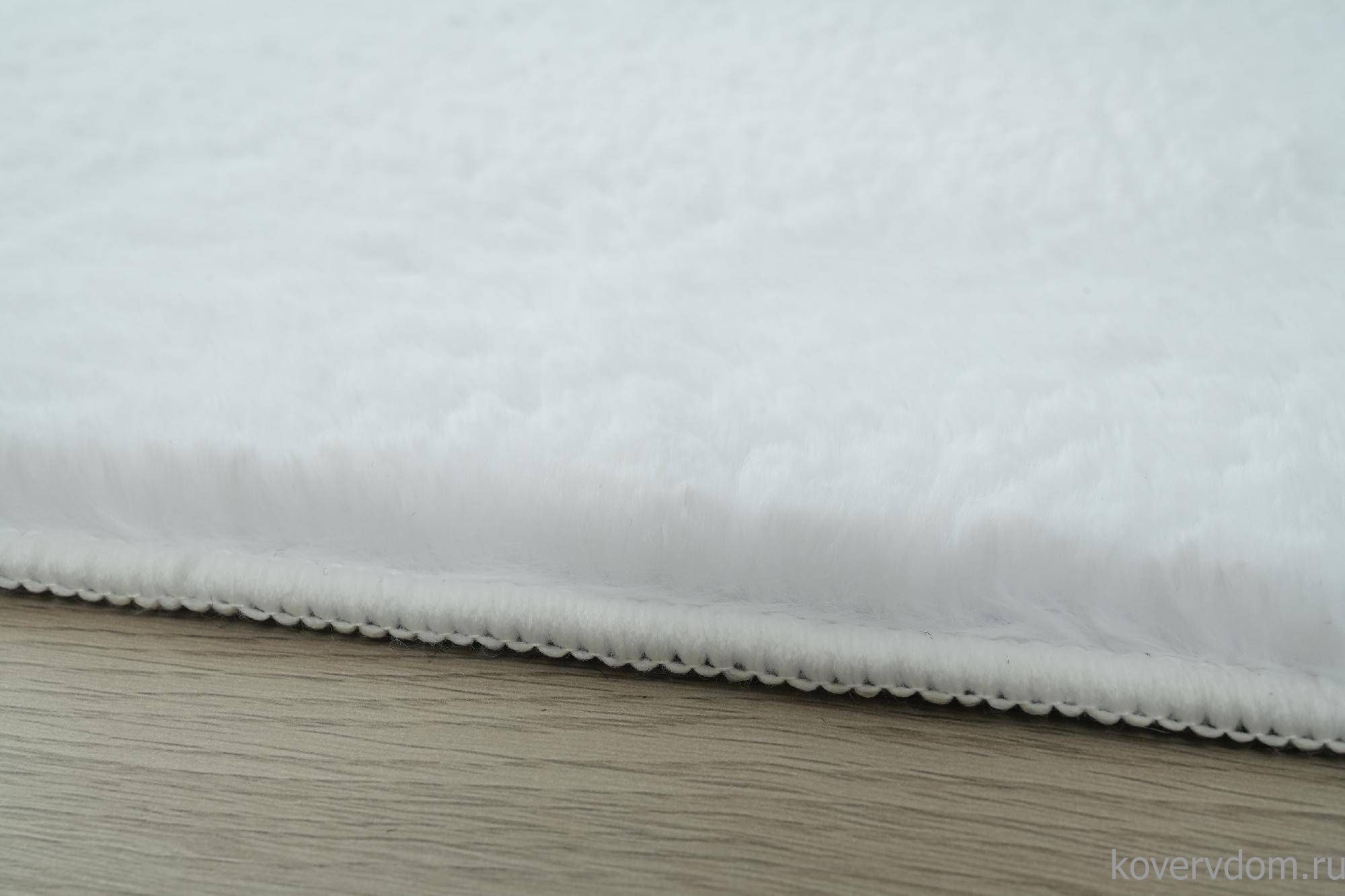 Ковер из искусственного меха RABBIT-A PX2000 WHITE Ковер из искусственного меха RABBIT-A PX2000 WHITE